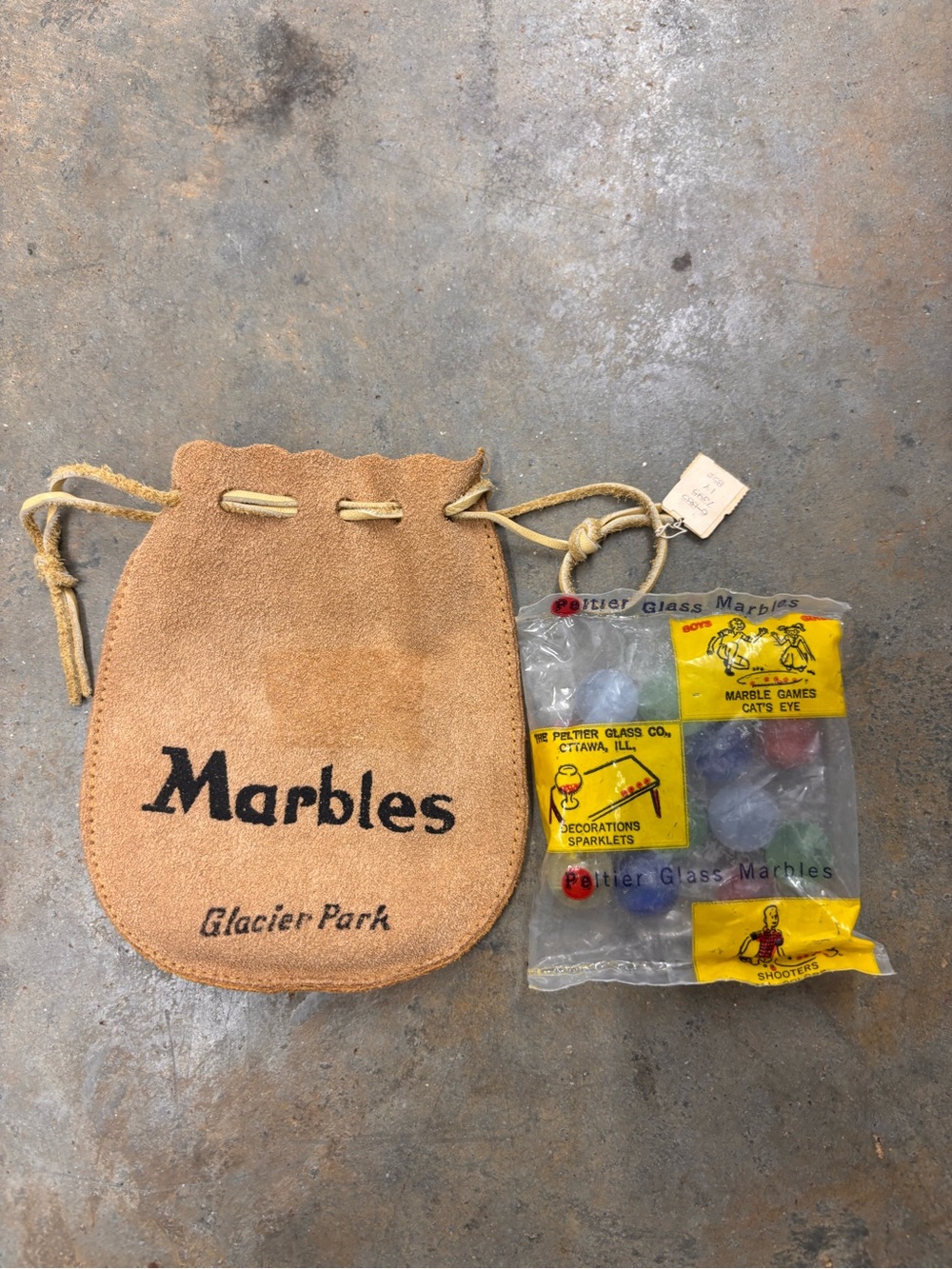 Vintage Peltier Glass Marbles Sealed Bag Cat's Eye Sparklets Glacier Park Leathe
